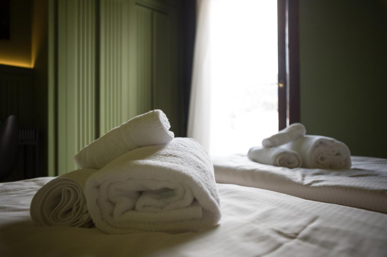 Hotel Miro' Garda  Dış mekan fotoğraf